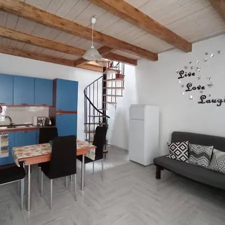 La Piccola Maison Σπίτι διακοπών *